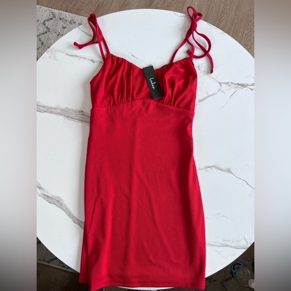 Lulus NWT XS Red Dress - Picture 3 of 4